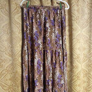 Size Large floral skirt
